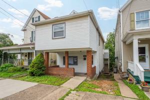 featured image of 565 6th St