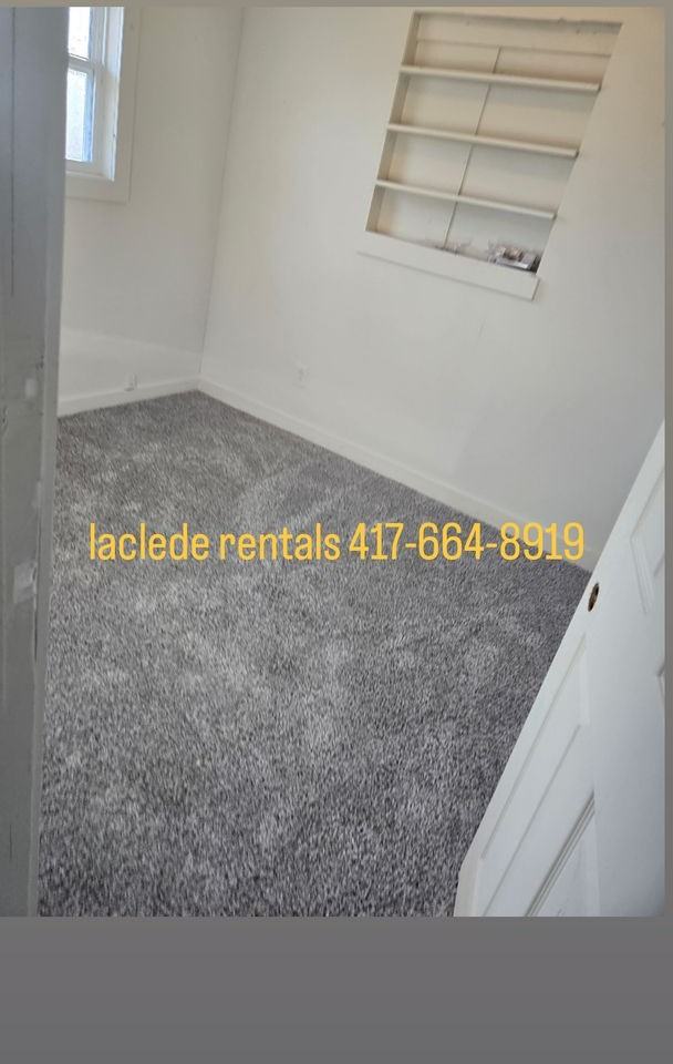 33880 Osgood Dr - Photo 3 of 5