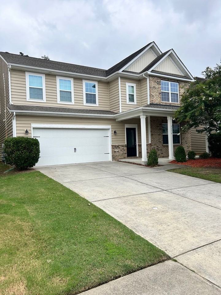 2679 Southern Trace Dr - Photo 3 of 12