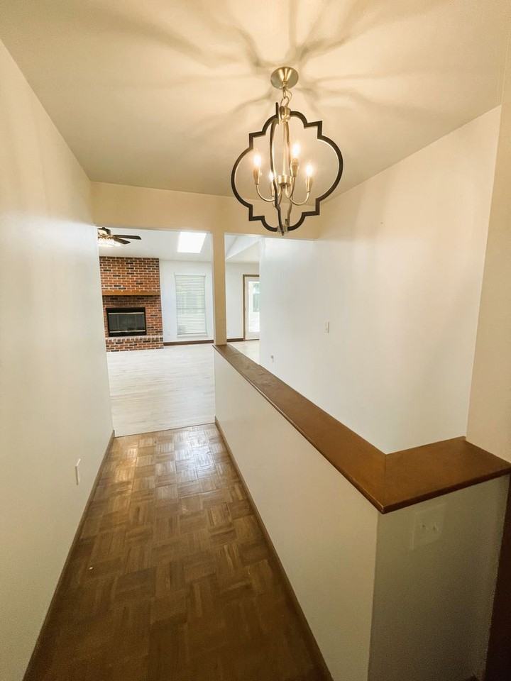 10437 Cable Ave - Photo 4 of 26