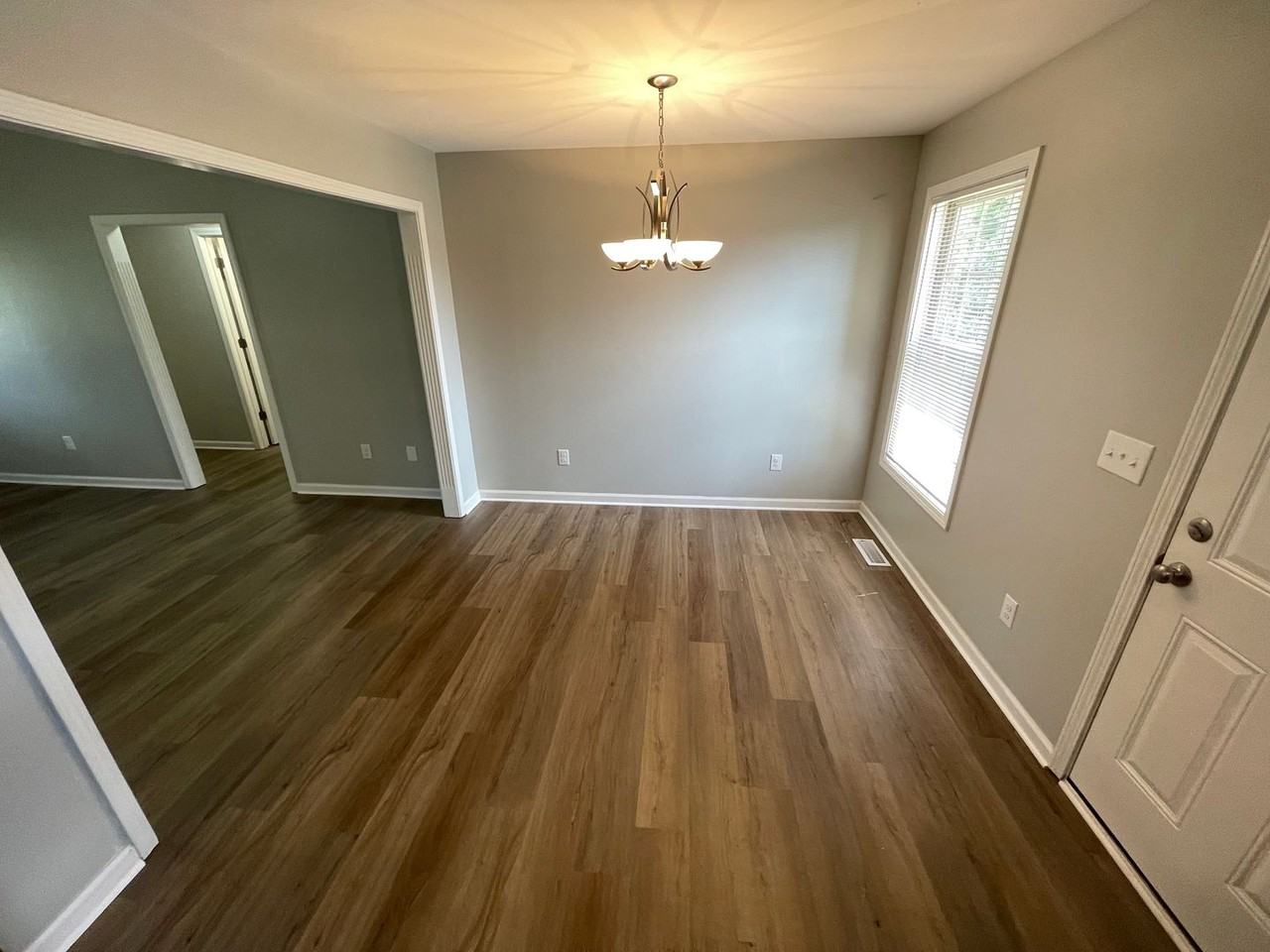 401 Warriors Way - Photo 7 of 20