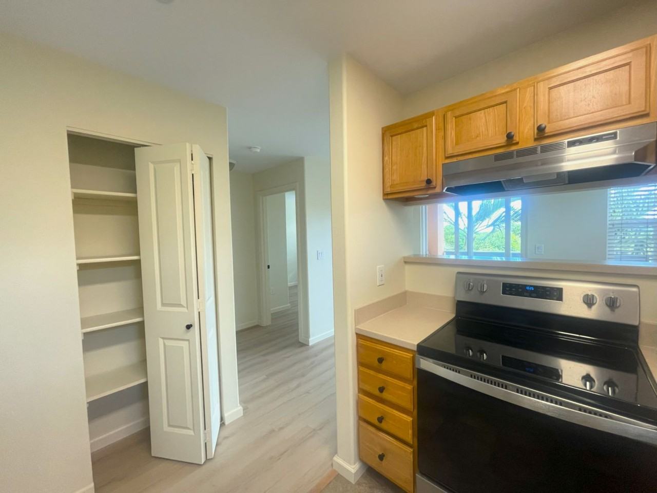 10 Heather Ln #225 - Photo 5 of 34
