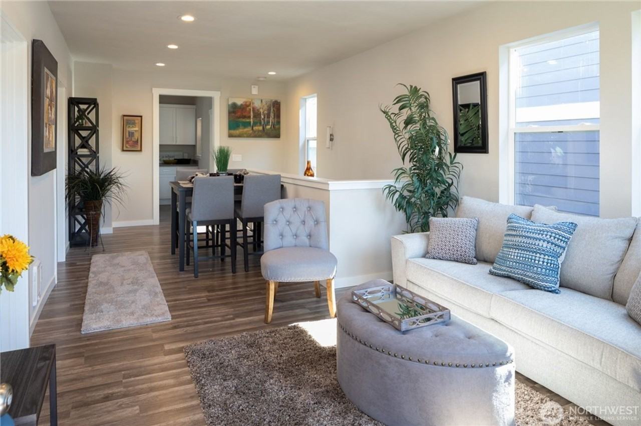 4140 38th Ave S - Photo 3 of 22