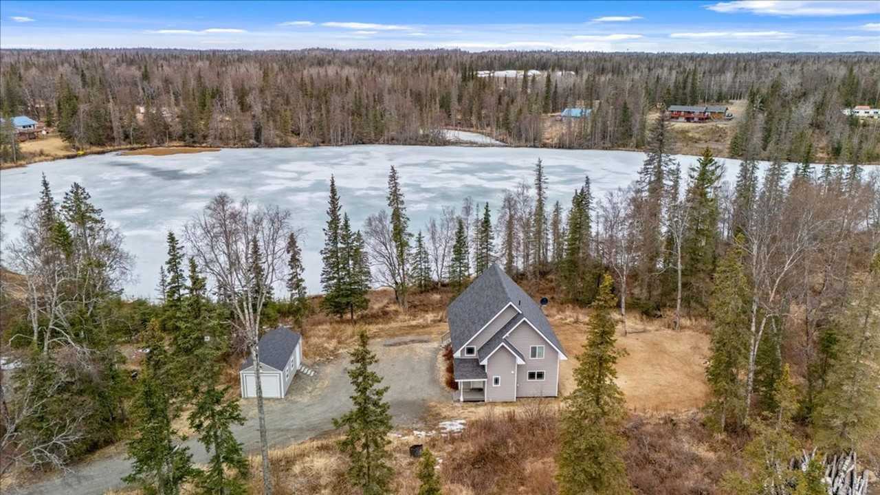 53578 Bell Ave - Photo 2 of 21