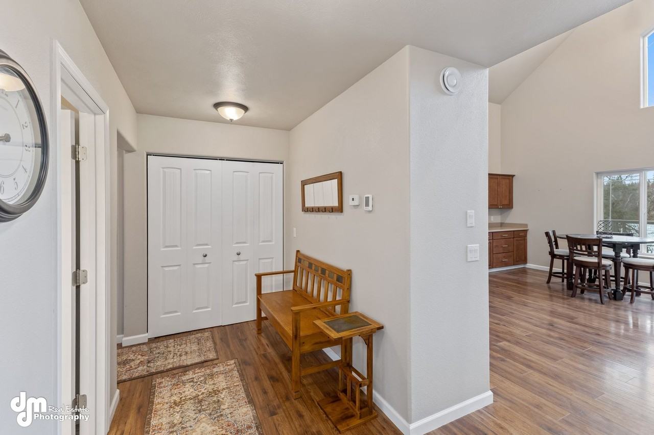 53578 Bell Ave - Photo 4 of 21