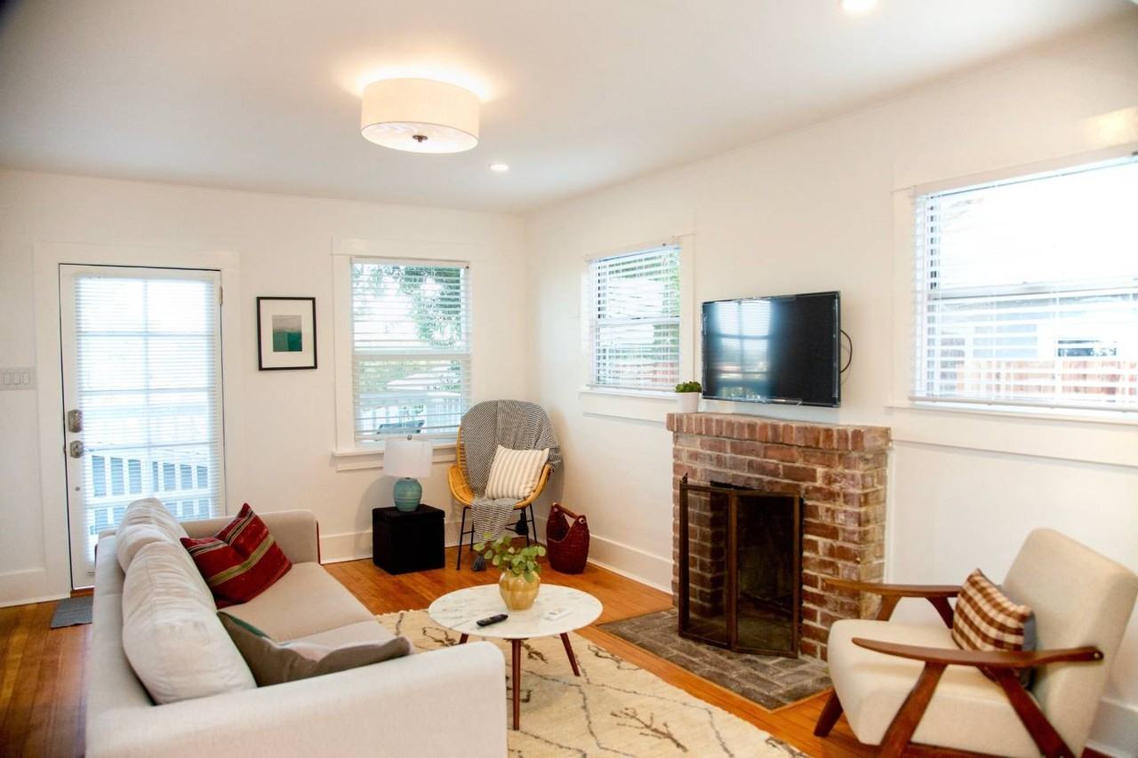 2319 Fargo Street - Photo 2 of 24