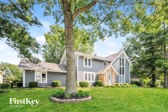 28 Guyenne Dr - Photo 2 of 15