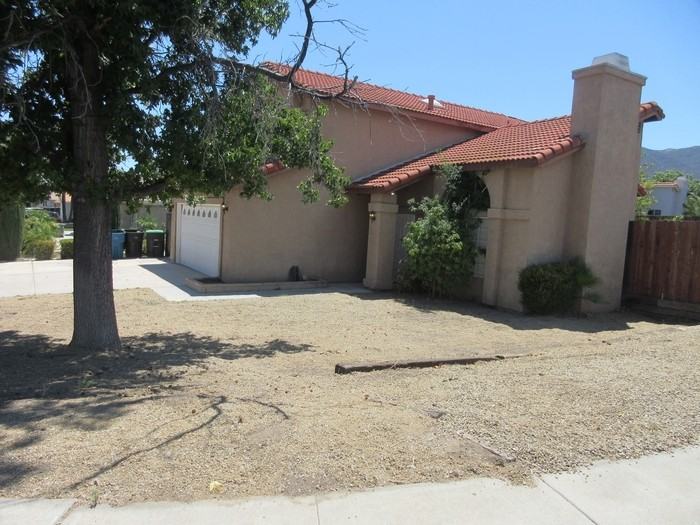 19221 Okeechobee Ln - Photo 2 of 50