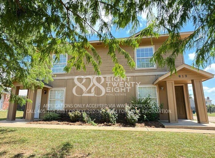 613 Welston Cir #613 - Photo 2 of 28