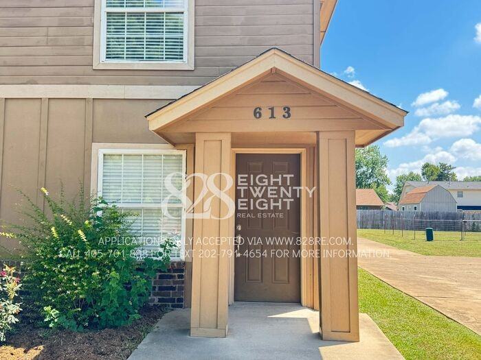 613 Welston Cir #613 - Photo 3 of 28