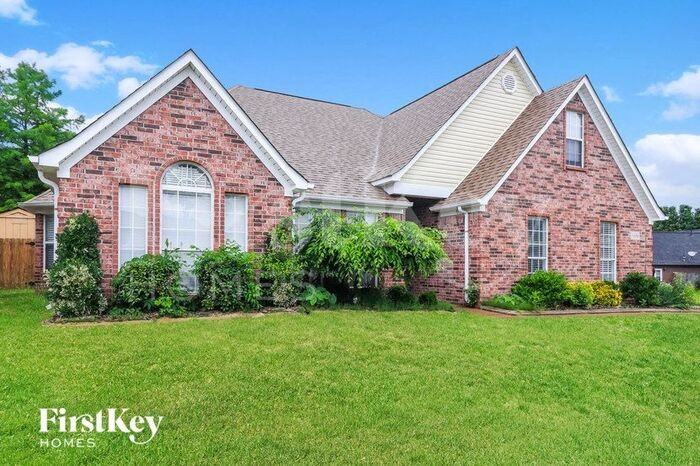 11656 Bitter Bush Ln - Photo 2 of 15