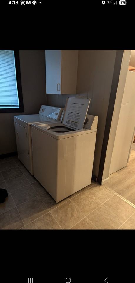 1075 Grove Ave #NA - Photo 3 of 9