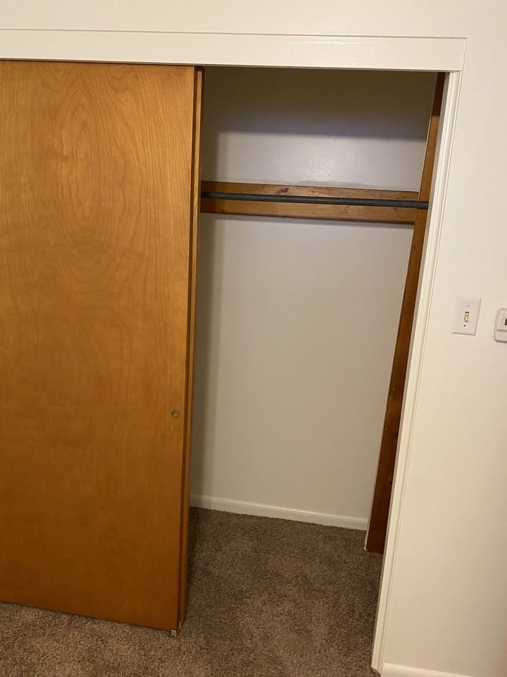 420 Foster St #2 - Photo 7 of 10