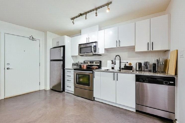 13728 108 Avenue #2 - Photo 3 of 14