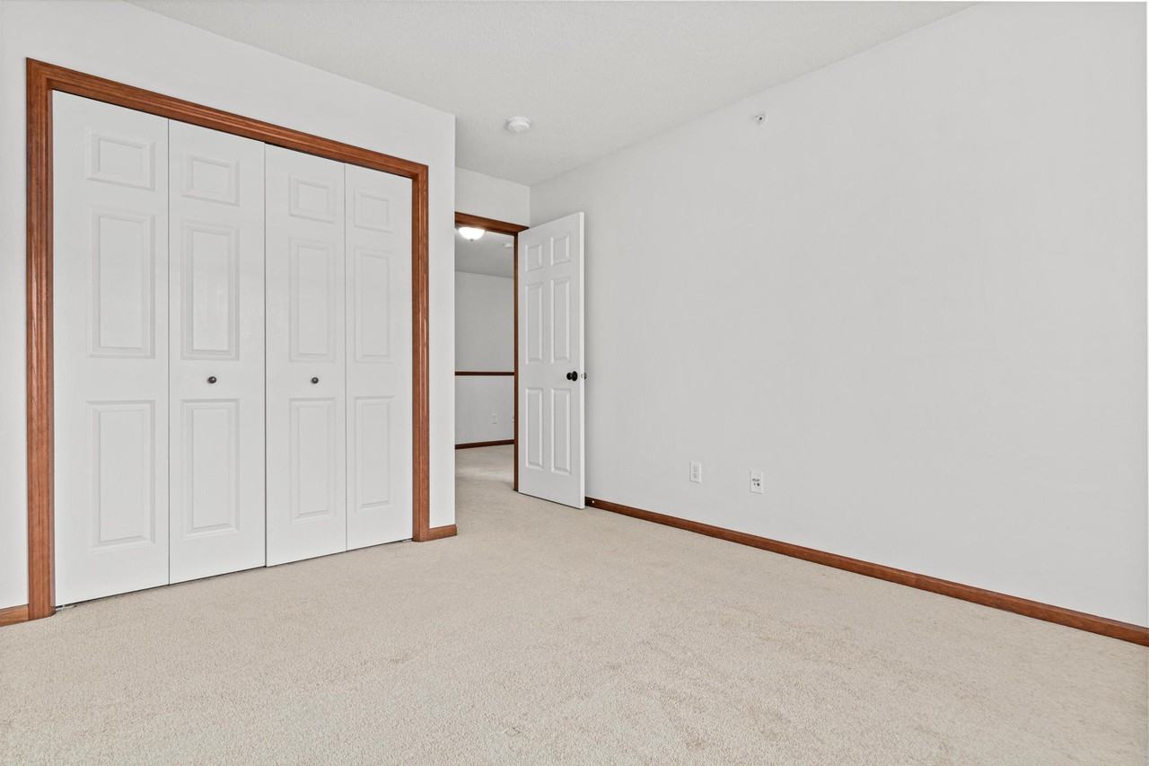 13313 Virginia Ave S #13313 - Photo 4 of 19