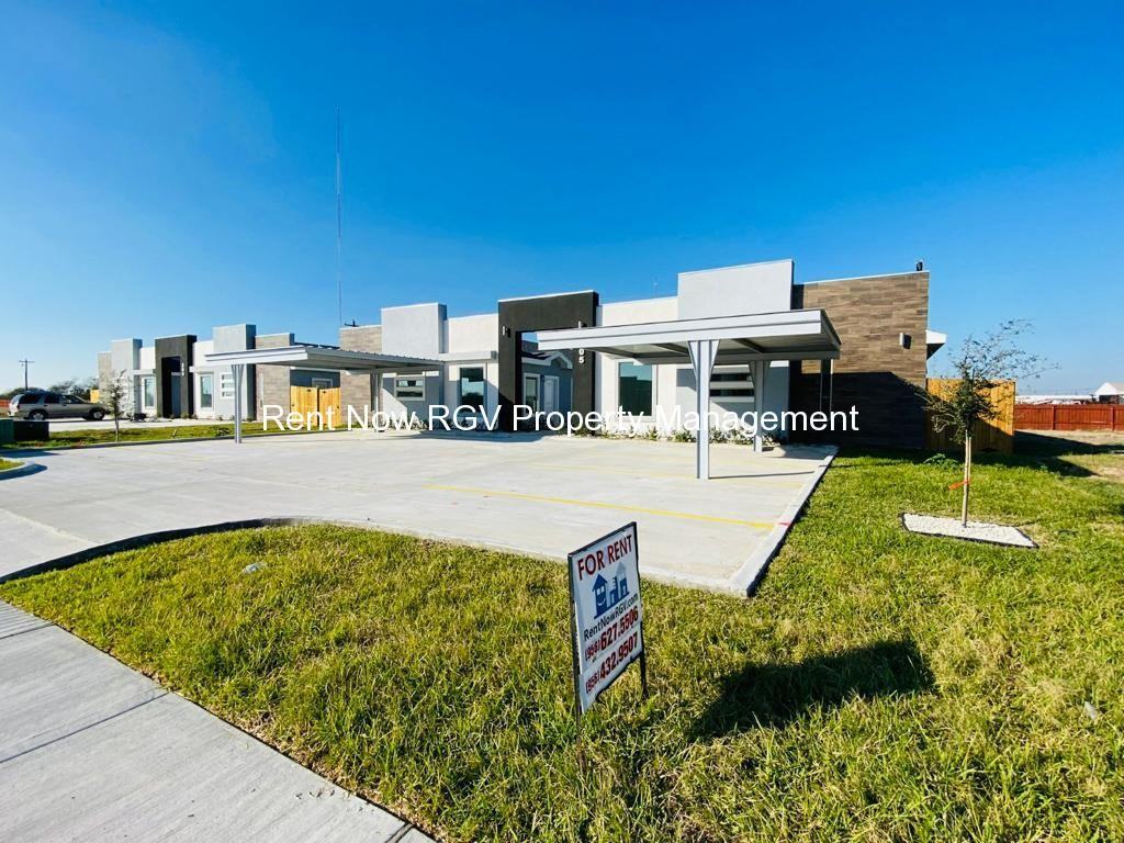 209 W Rutherford Ave #2B2B - Photo 2 of 10