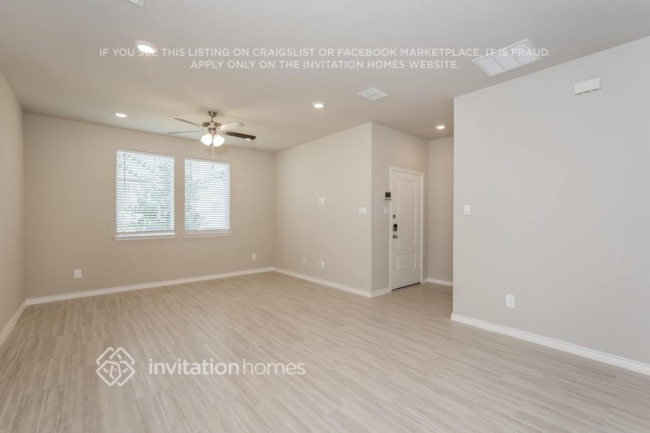 3307 Morning Dove Pathway - Photo 4 of 18