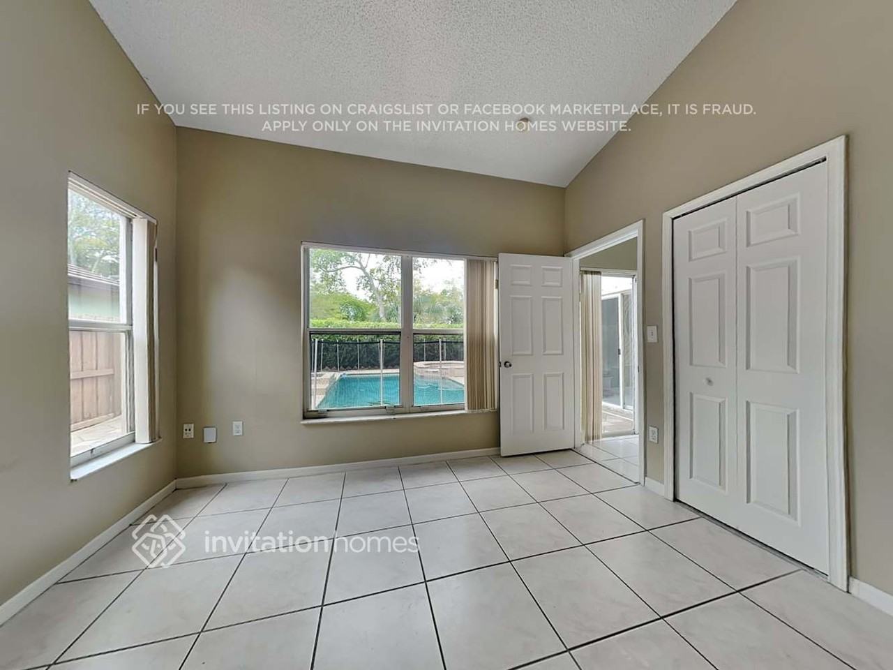 16122 Sw 79th Ter - Photo 3 of 19