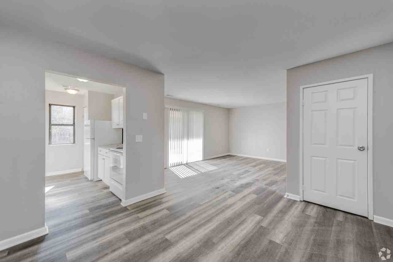 Aspen Flatz - Photo 6 of 14