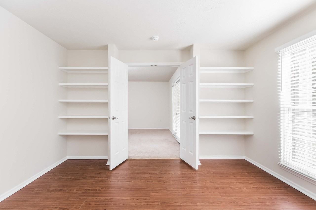 Steeplechase Apartments - Photo 5 of 50