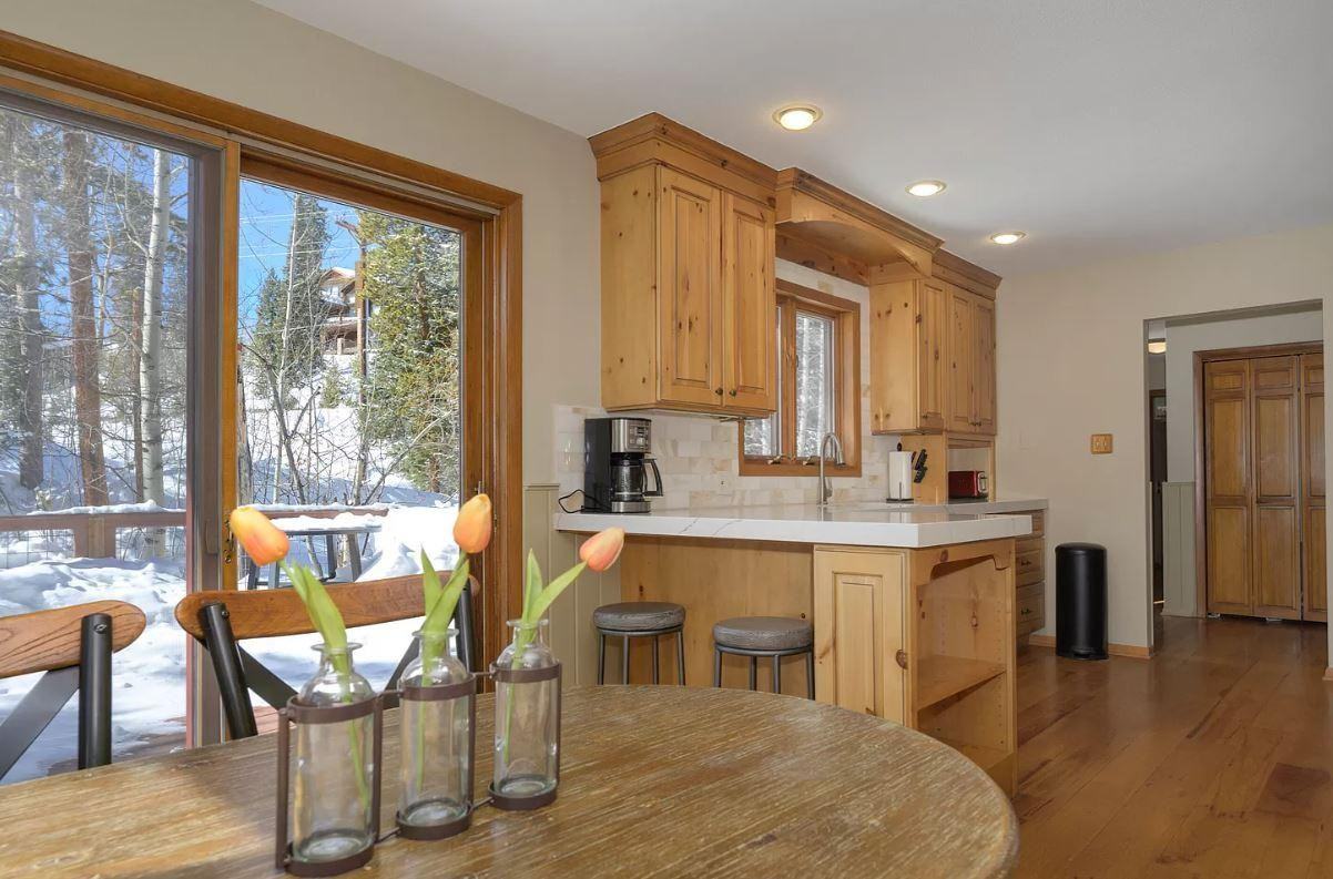 614 Vasquez Rd - Photo 3 of 11