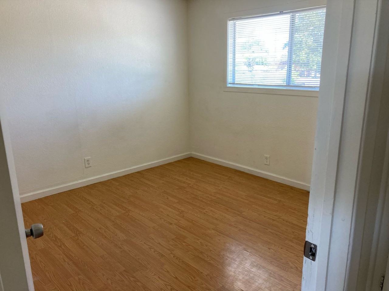 MLK Apartments - Photo 7 of 15