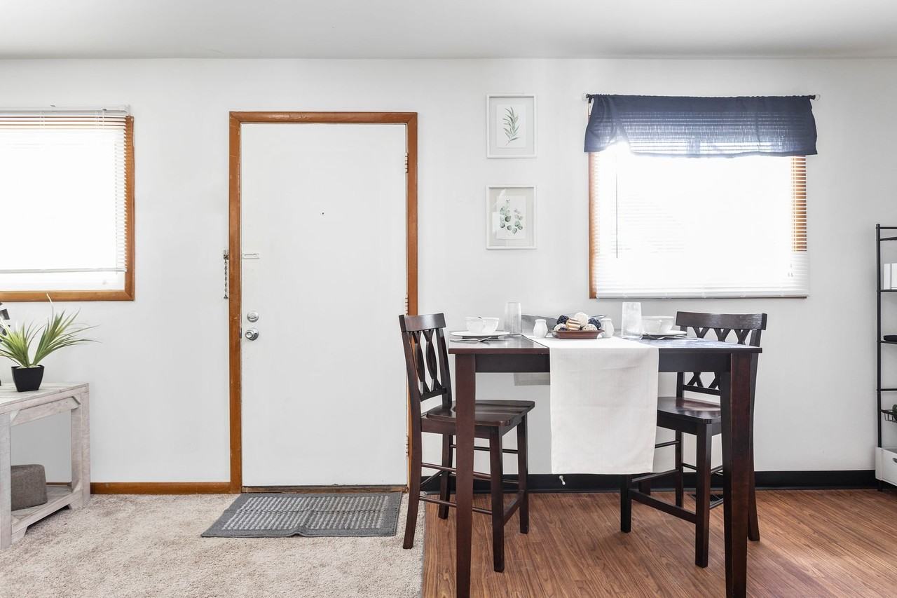 Meadow Park Apartments - Photo 5 of 38