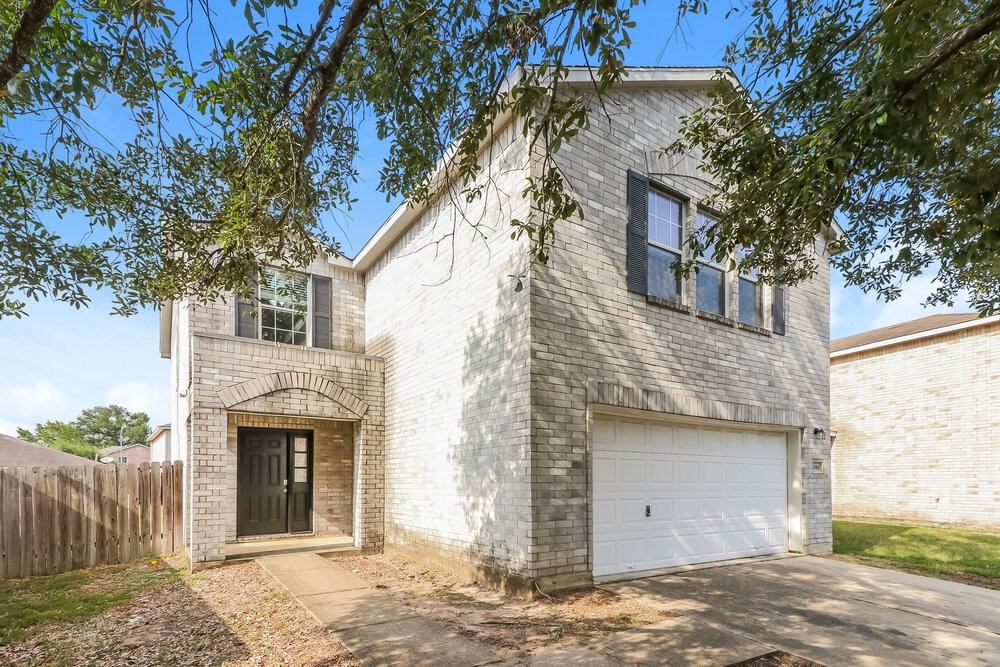 5006 Roth Forest Ln - Photo 4 of 17