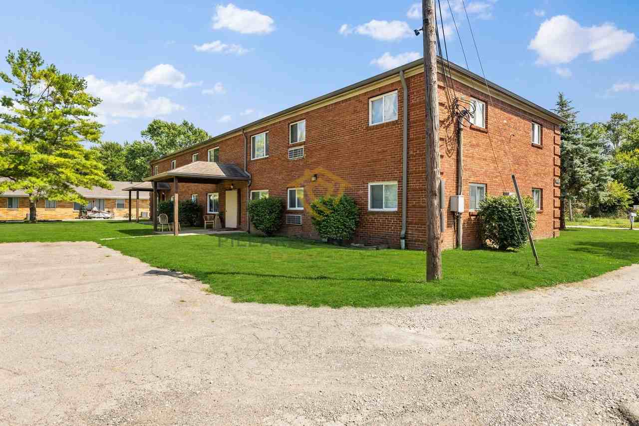 Perkins Apartments - Photo 7 of 13