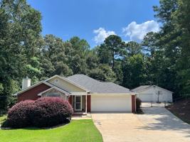 featured image of 332 W Pine Dr