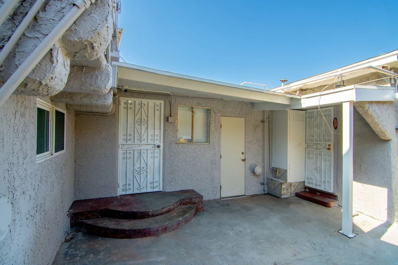 930-932 Fraser Avenue - Photo 3 of 8