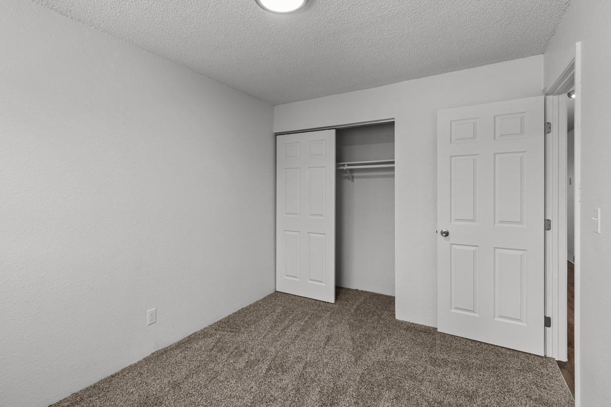 150 S Wilbur Ave - Photo 4 of 9