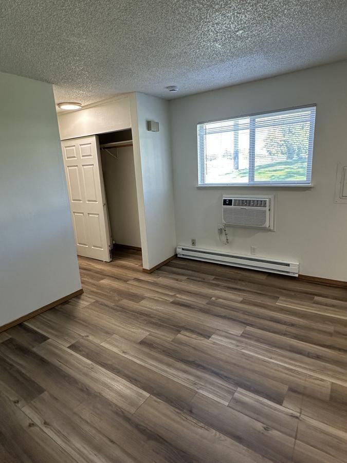 150 S Wilbur Ave - Photo 7 of 8
