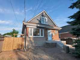 featured image of 167 Rosedale Ave #1