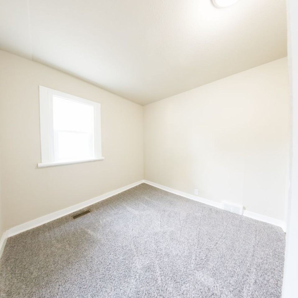 2826 Lyon St - Photo 5 of 14
