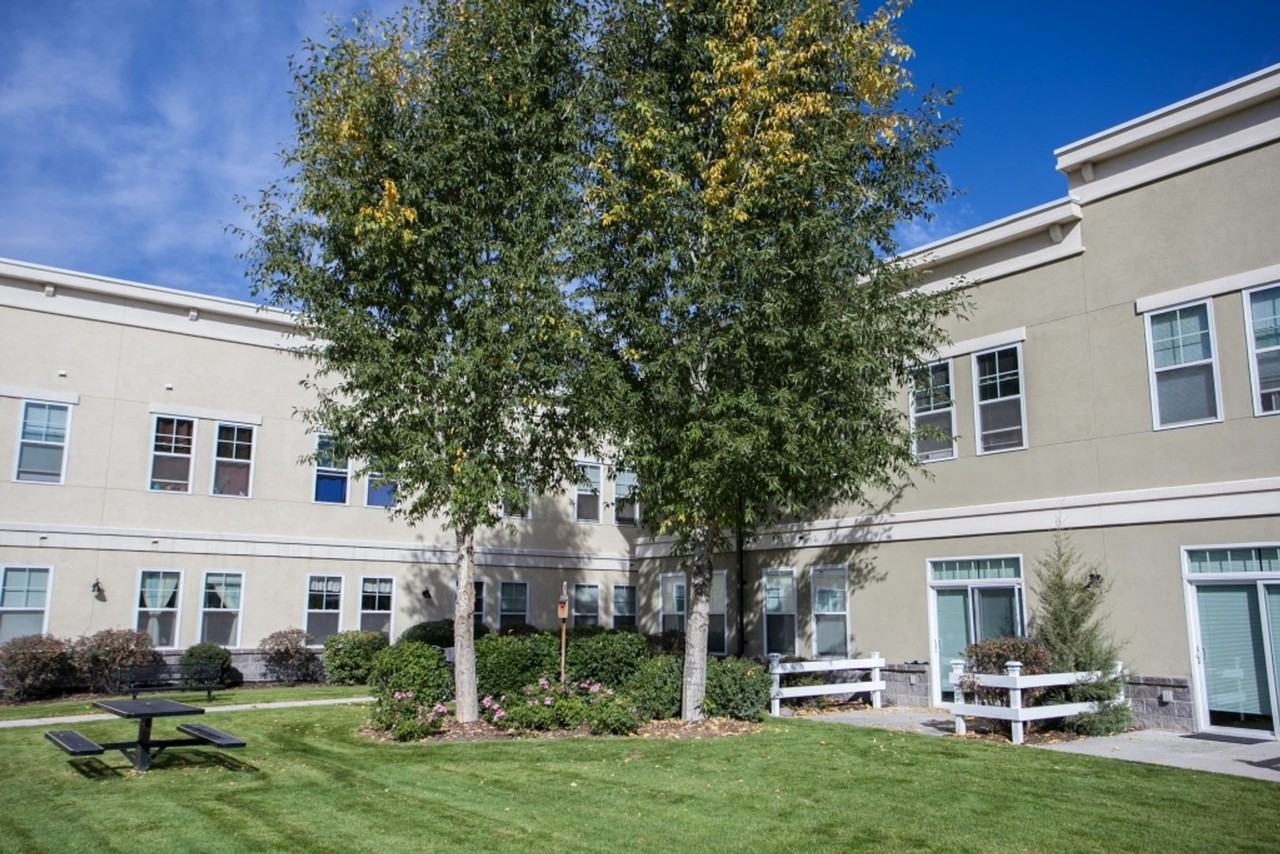 Sylvan Flats Apartments - Photo 6 of 50