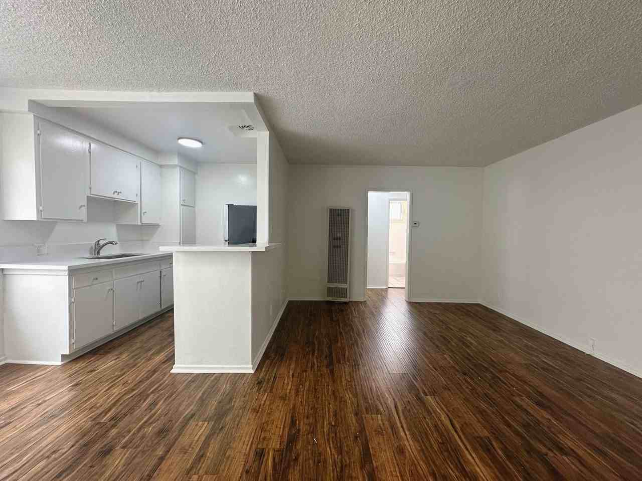 4061 McLaughlin Apartments - Photo 2 of 6