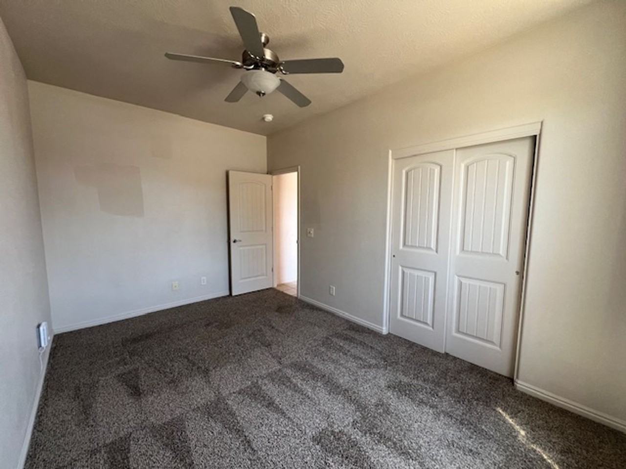 441 N 2480 W - Photo 7 of 13