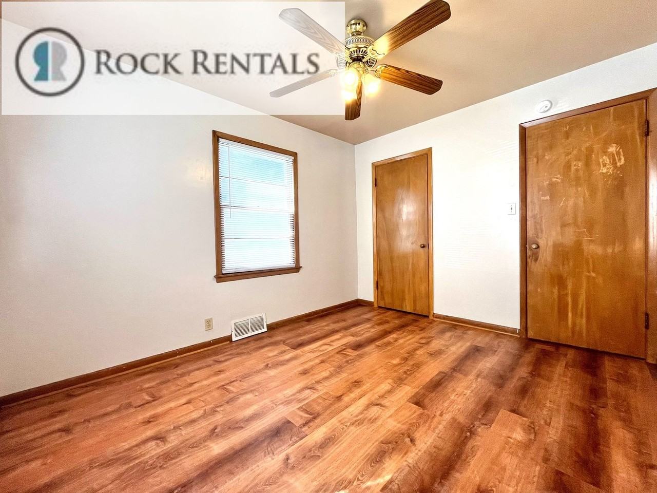 1606 E 5th Ave - Photo 5 of 10