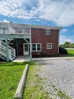 featured image of 208 Broce Dr