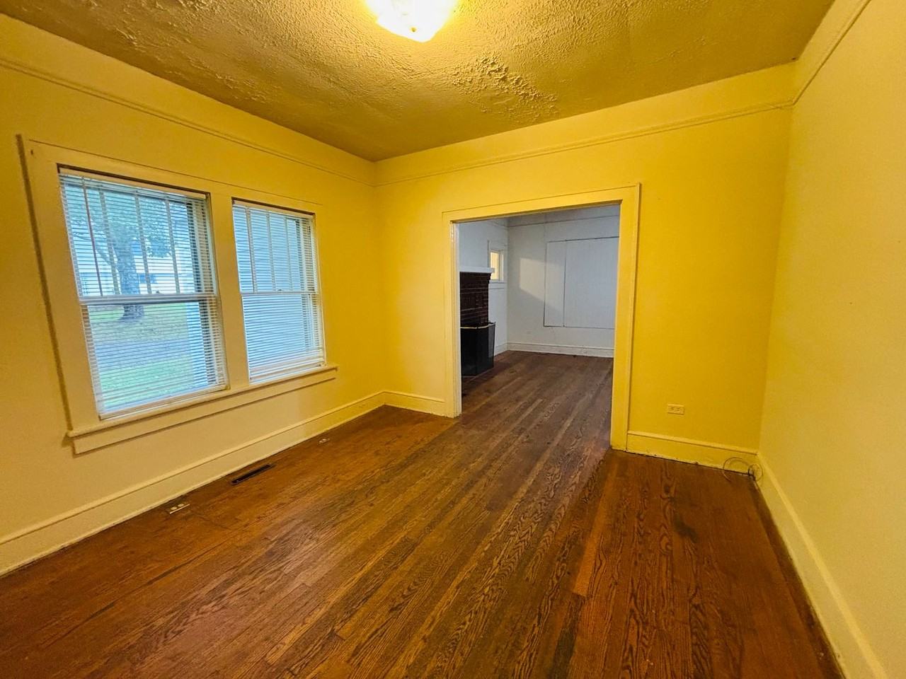 012PB - 901 South Main Street M - Photo 5 of 34