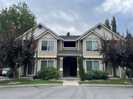 featured image of 1527 Maple St