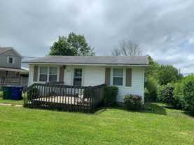 1215 Orchard St - Photo 1 of 1