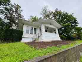 903 S Main St - Photo 1 of 1