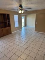 featured image of 1921 S Maple Tree Ln