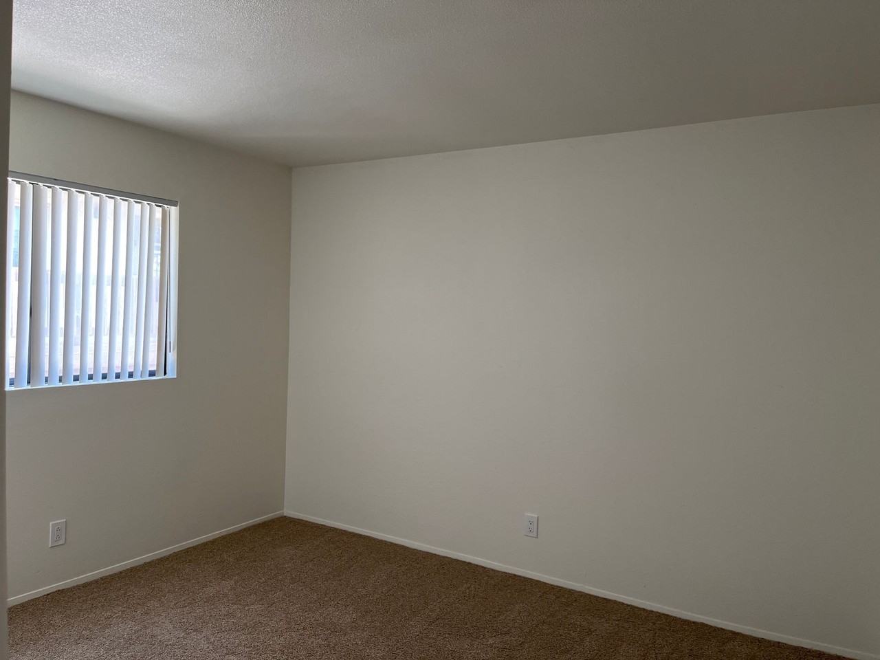 Valeta 4461 - Photo 5 of 9