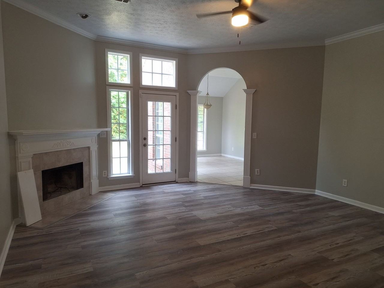 6309 Scenic Dr - Photo 2 of 19