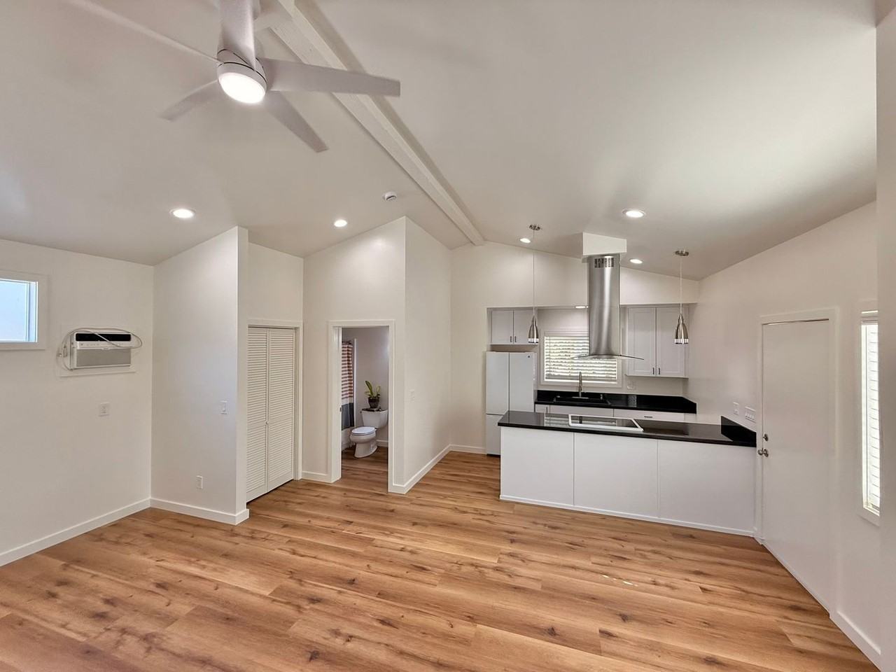 2390 1/2 Ivy Rd - Photo 2 of 27