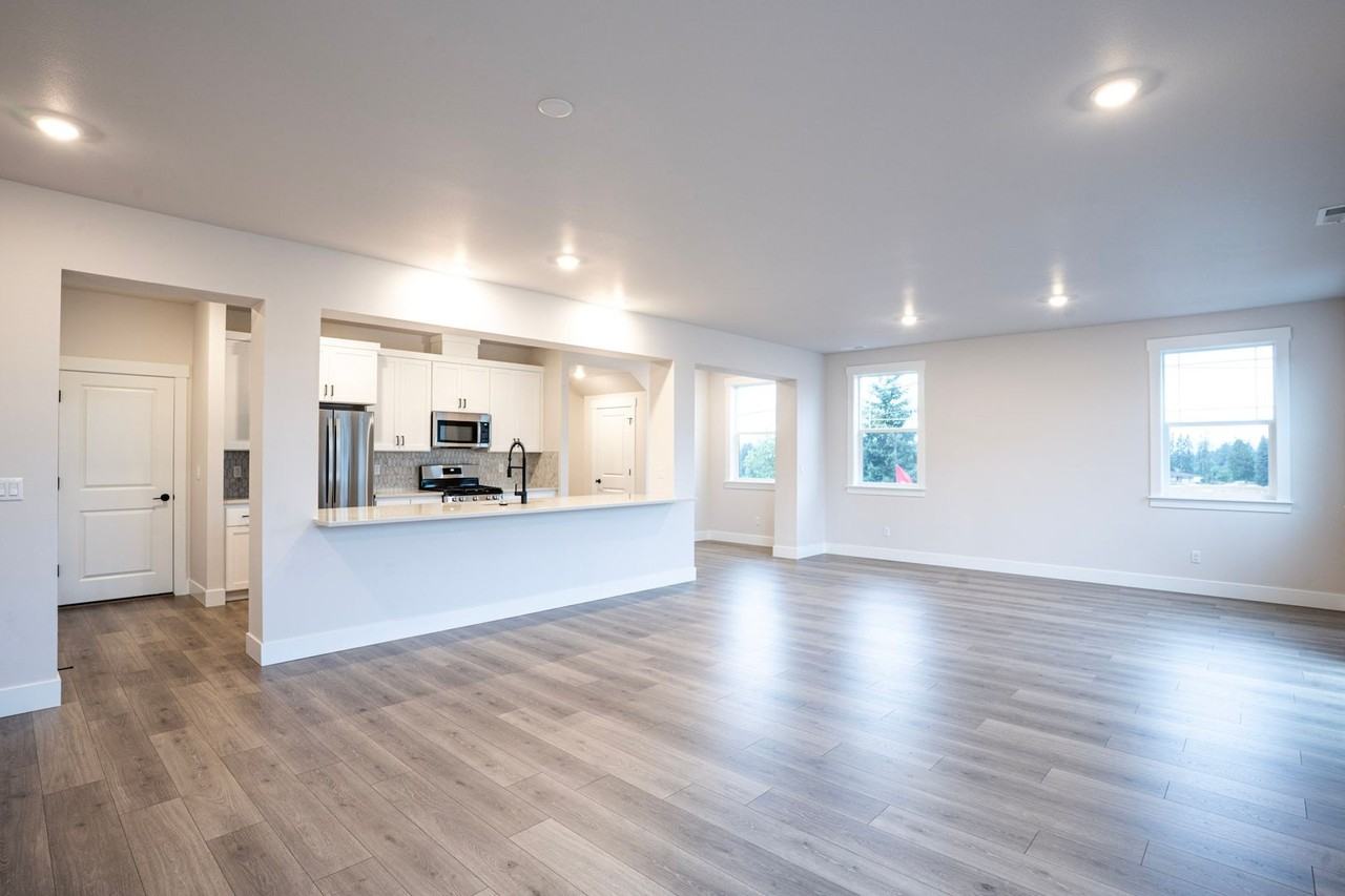 16959 Sw Leaf Ln - Photo 5 of 48