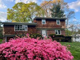 101 Hillcrest Rd - Photo 1 of 1